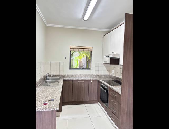 3 BEDROOM APARTMENT FOR SALE IN UMHLANGA RIDGE